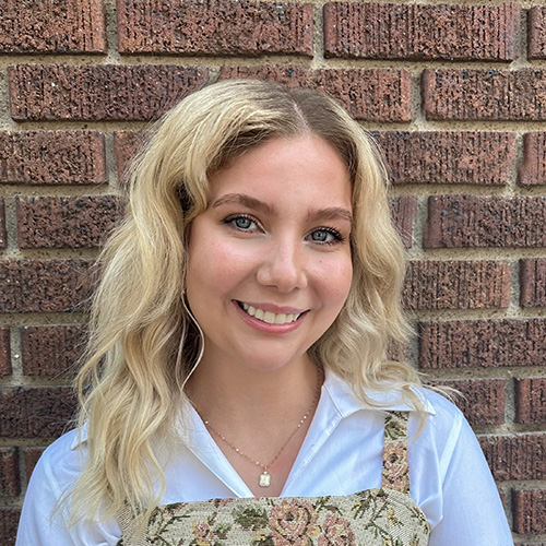 Headshot of Counseling Intern Anastasia Bearden of Tree City Wellness in Boise, Idaho