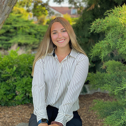 Headshot of Counseling Intern Madison Johnson of Tree City Wellness in Boise, Idaho